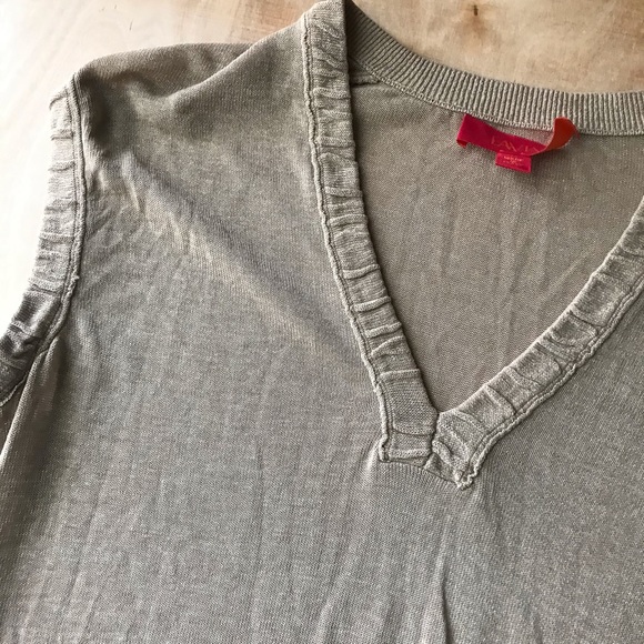 Lavia Top - Picture 5 of 5